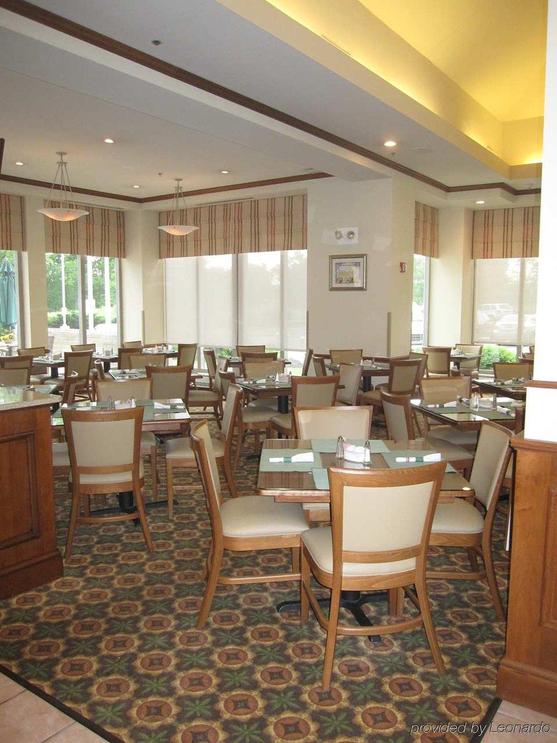 Hilton Garden Inn Cleveland Airport Fairview Park Ресторан фото